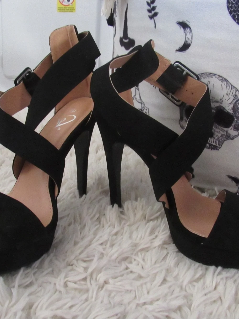 Windsor Black Crisscross Block Heel Sandals